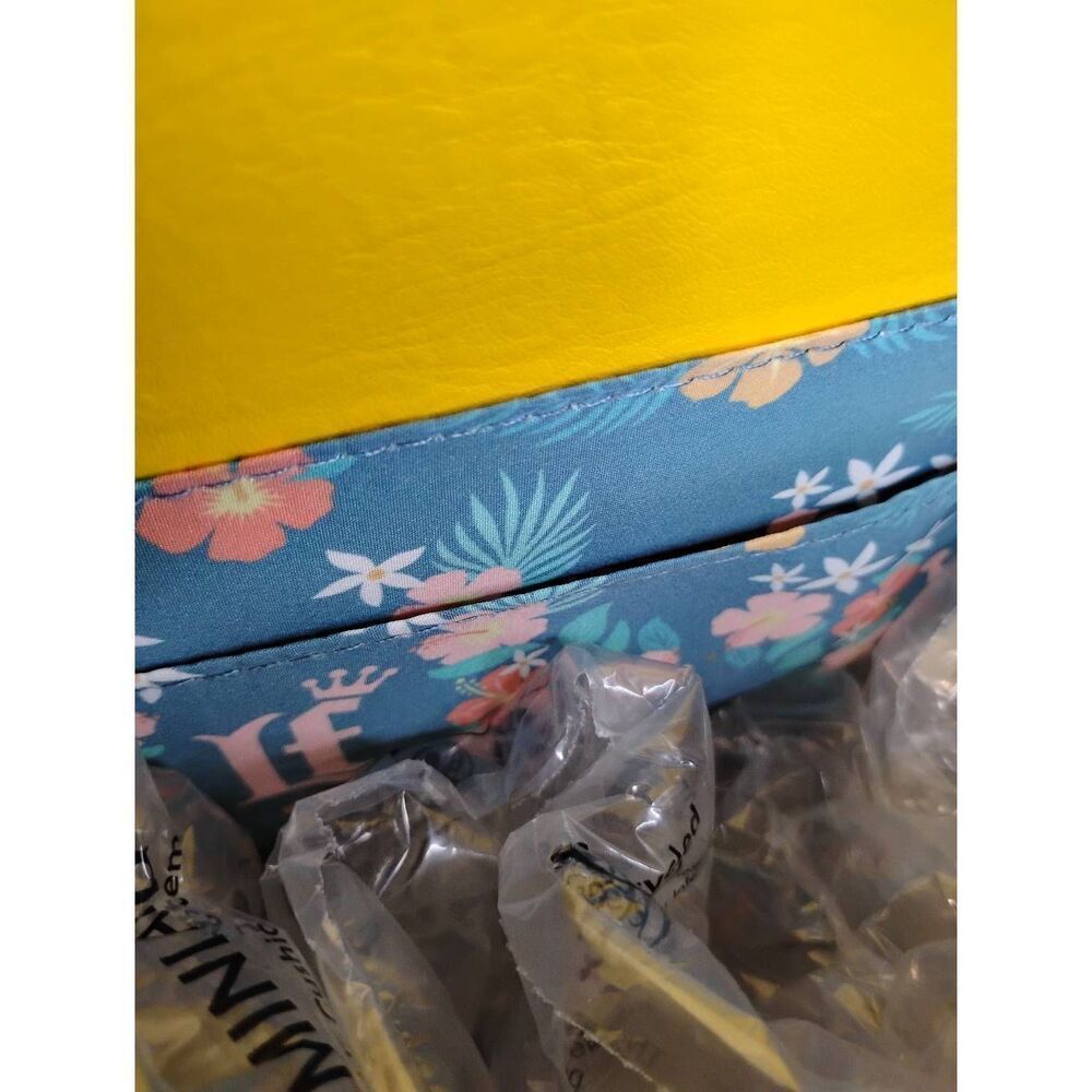 Loungefly Tropical Crossbody - Picture 11 of 12